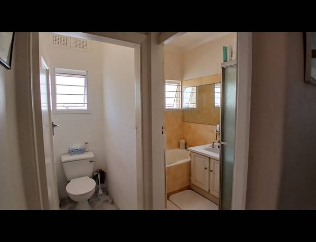 2 BEDROOM APARTMENT FOR SALE IN ESSENWOOD